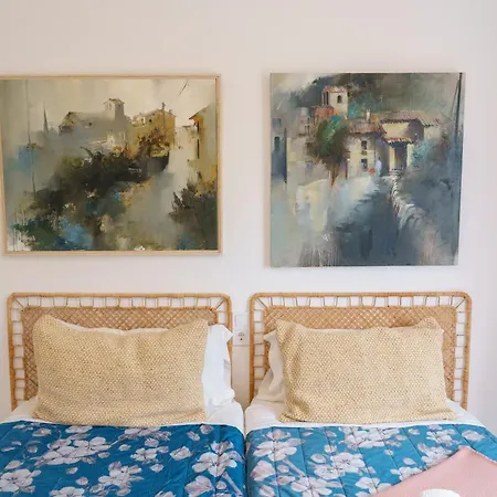 锡切斯博南扎旅馆 * 锡切斯