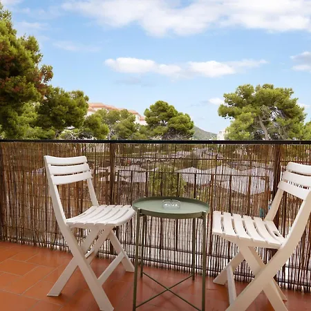 锡切斯博南扎旅馆 * 锡切斯