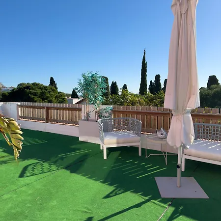 בית הארחה Sitges Beach Hostal *