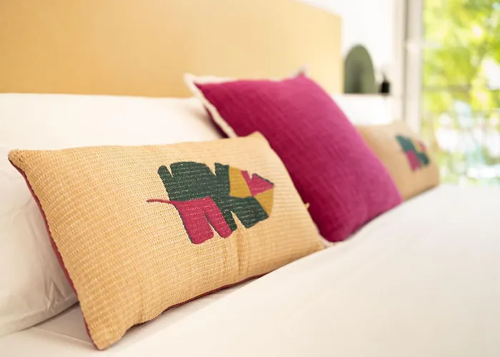 Πανσιόν Sitges Beach Hostal