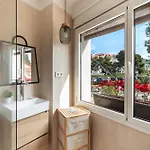 Sitges Beach Hostal *