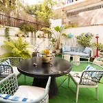 Sitges Beach Hostal *