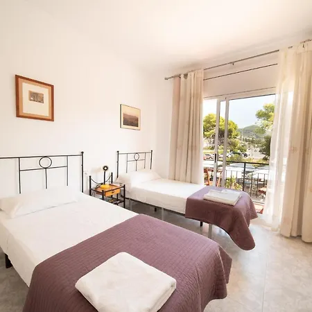 Maison d'hôtes Sitges Beach Hostal Sitges
